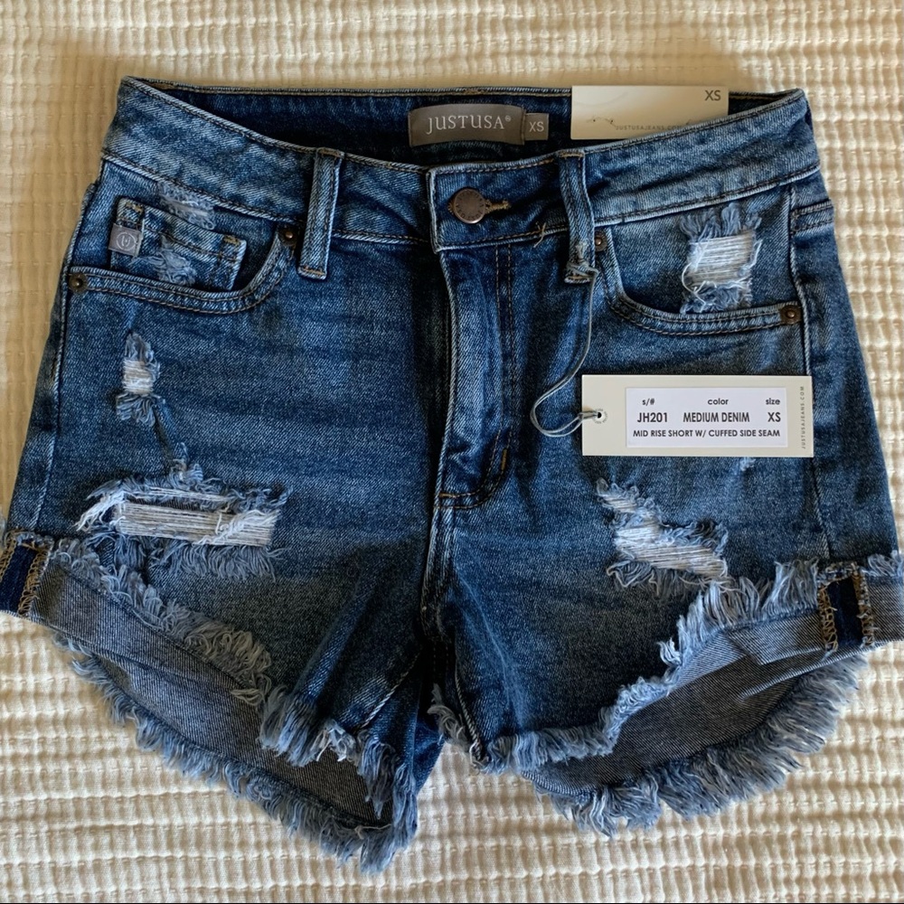 Shop Impressions denim shorts. Size XS/25.